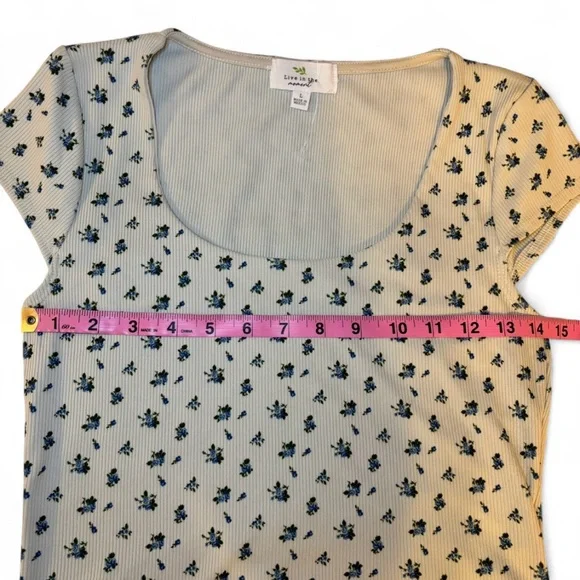 NWT Live In The Moment Large Blue Floral Crop Top Y2K Grunge - Picture 4 of 5